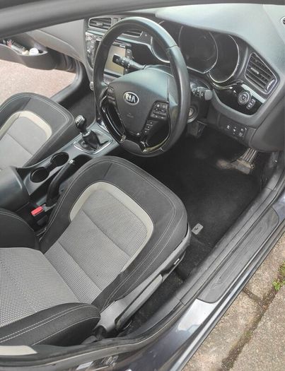 141 Kia Ceed 3ecodynamic 1.6 Petrol