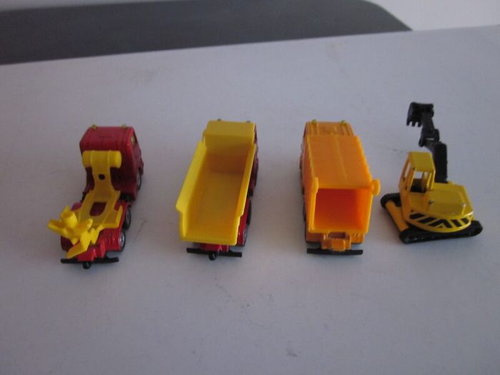 Siku Toy Crane/Other Vehicles X6