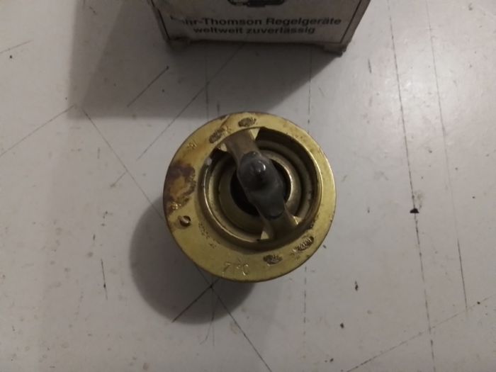 Thermostat.