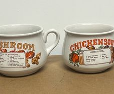 1980s Set of 4 vintage ceramic soup mugs bowls with handles.