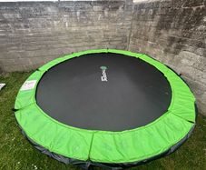Thrope 12ft Trampoline