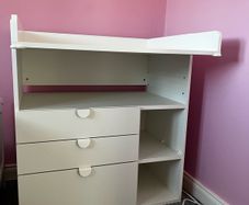 IKEA Smastad changing table