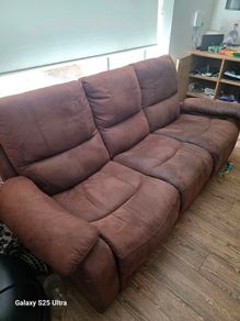 3 seater recliners x2