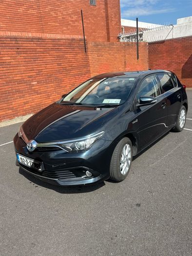 2015 Toyota Auris
