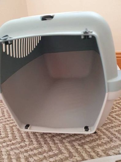 cat box and  litter tray