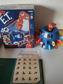 Pop-Up E.T.  Classic Game by Tomy