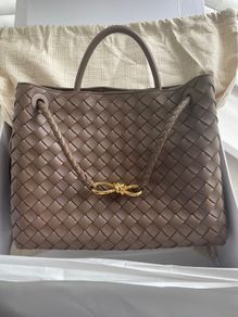 ladies genuine leather handbag