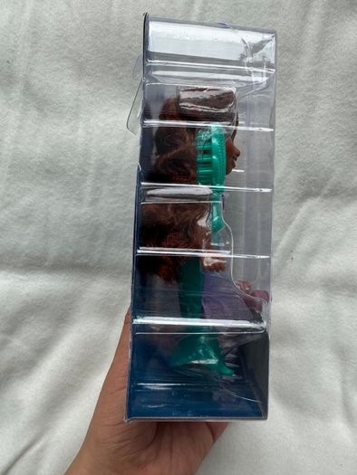 The Little Mermaid Petite Ariel Doll with Comb about 19cm new Damaged box Please look at the pictures