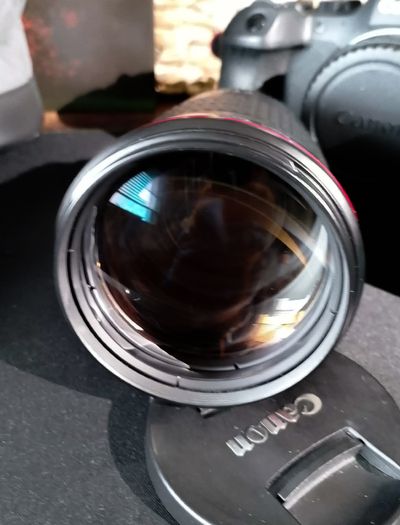 Canon ef 135mm F2 & Canon ef 85mm f1/2 lenses