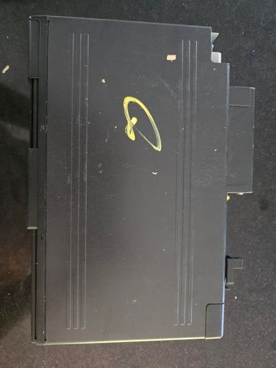 Mercedes CD changer A203 820 90 89