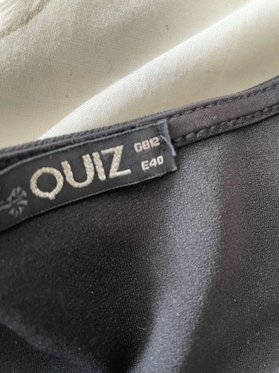 black quiz top peplum size 12