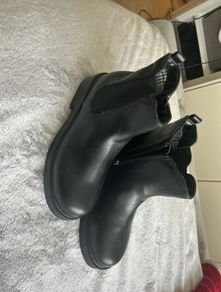 Kids next boots