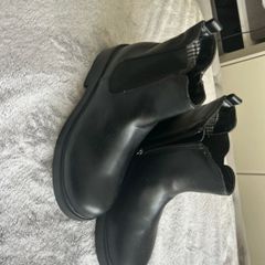 Kids next boots
