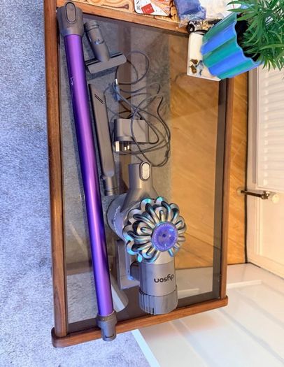 dyson v6 trigger