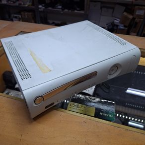 Xbox 360 for parts and repair