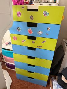chest of drawers