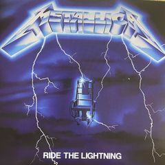 METALLICA Ride the lightning Official 2003 release. Vinyl and sleeve are mint condition. Comes with original inner lyrics sheet also in mint condition. A bargain for one of the greatest metal albums of all time