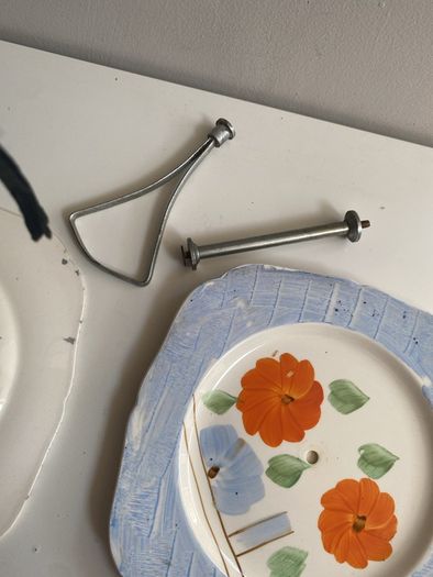 Vintage H&K Tunstall cake stand