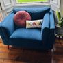 Modern armchair in navy blue Image 2