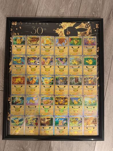 Pokemon 30th Celebration , 30 Pikachus set