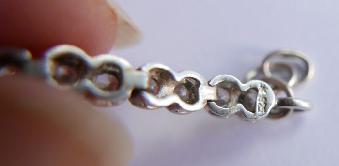 Vintage Sterling Silver 925 Round CZ Tennis Bracelet length 8" - 11,3g