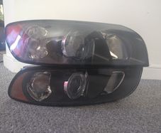 Volvo S40 headlights