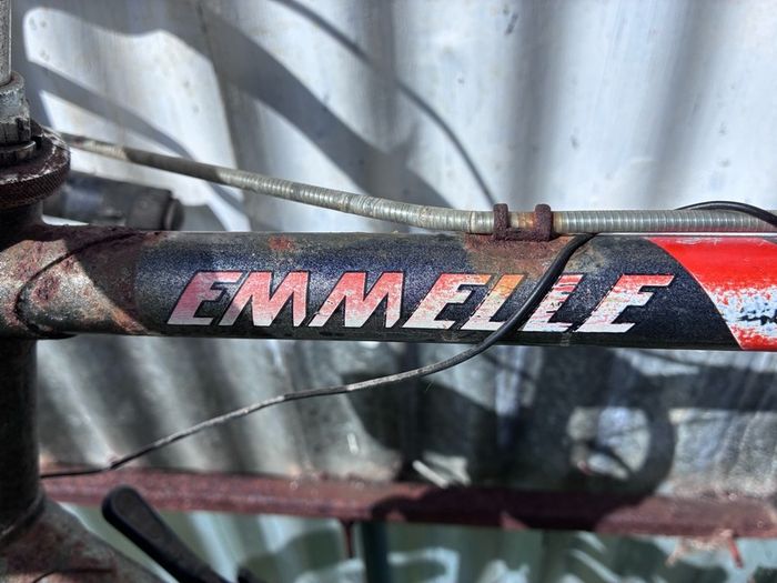 Vintage Emmelle Ranger GT12 10 speed road racing bike
