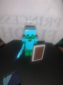 lego Minecraft knight