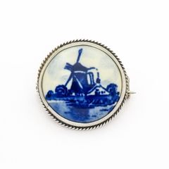 Vintage Delft 835 Silver & Hand Painted Ceramic Brooch