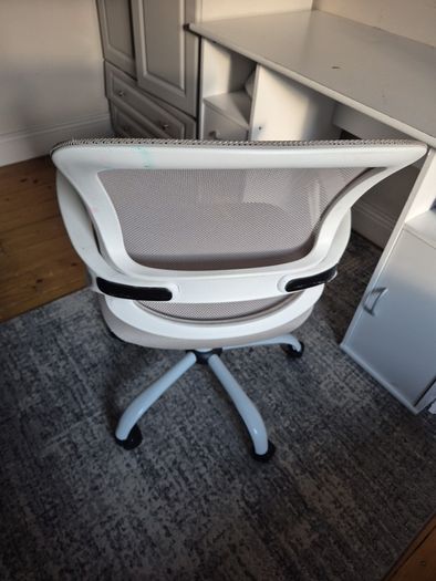 Office Chair with handle , mesh back support