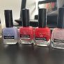 Nail Polishes with case Image 3