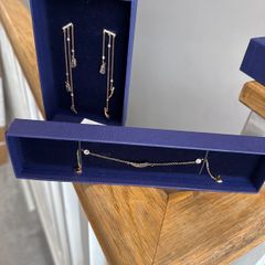 Swarovski earrings and bracelet set