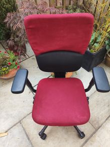 ergonomic office chair