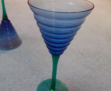 BLUE wine glasses