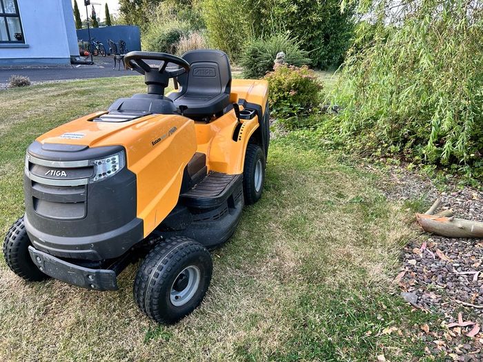 Stigma Estate 3084H Ride On Mower