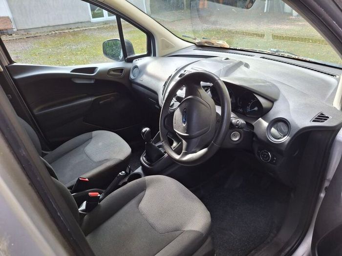 Ford  Transit Courier 2015..... 128k kilometres...read add fully