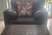 Leather arm chair