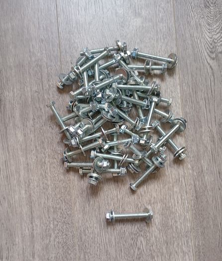 Brackets & Bolts