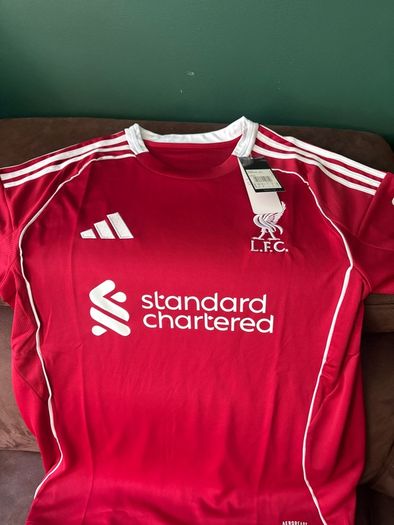 Arne Slot signed Liverpool jersey