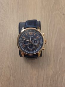 Guess Watch