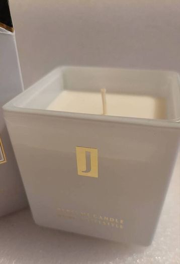 Elegant Scent You Will Fall In Love With Instantly Available Immediately