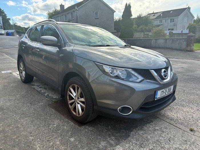 Nissan Qashqai 2017-Automatic-1.2