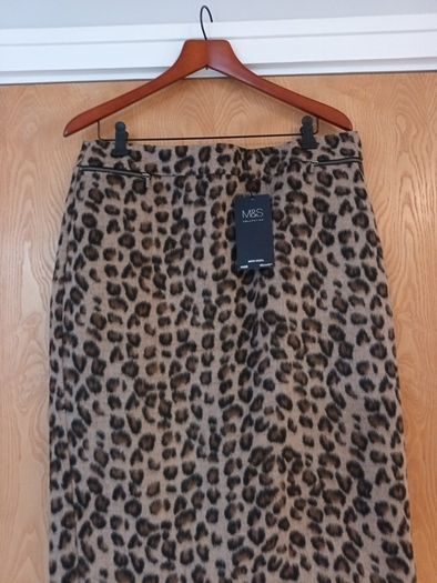 M&S Camel Milx Animal Print  Skirt. S. 16.  B.N.W.T