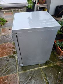 dish washer