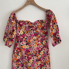 dress Bnwt Bershka 100% cotton floral dress size large off shoulder with sleeves