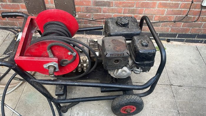 Honda GX390 pressure washer