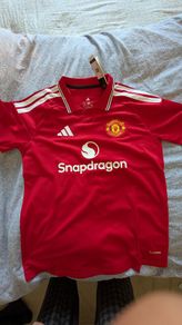 Manchester United 26/27 home kit