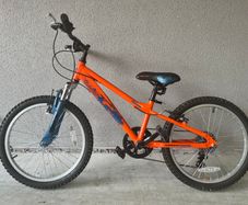 Apollo Slalom Junior Mountain Bike