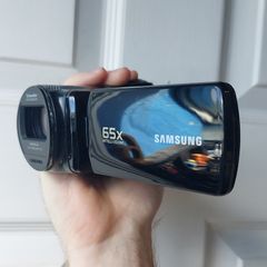 Samsung SMX-F50 Retro Y2K Camcorder Video Camera