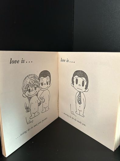 Vintage 1971 Love Is Booklet